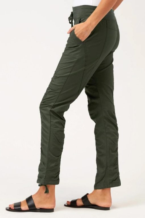 Therosequarter.shop7c57c0e384 2