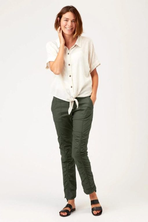Therosequarter.shop7c57c0e384 4
