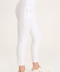Therosequarter.shop7c9eb4e0ad 2