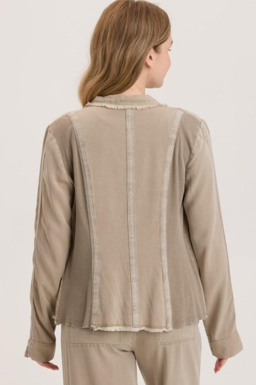 Therosequarter.shop7ccce9f710 3