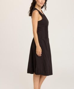 Therosequarter.shop867216e3c4 2