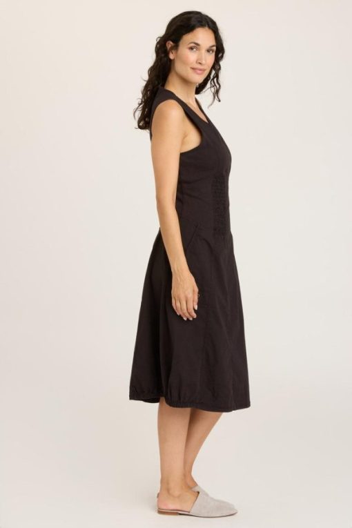 Therosequarter.shop867216e3c4 2