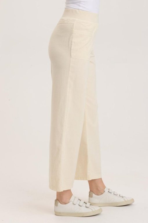 Therosequarter.shop8f1bd7b532 2