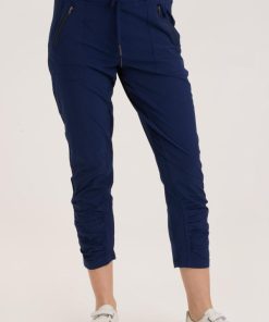 Therosequarter.shop92dcdcdc7e 1