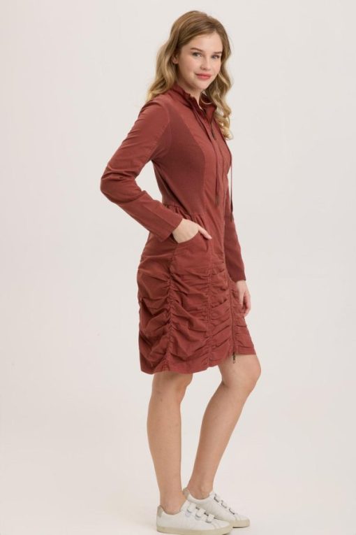 Therosequarter.shop973e70ceb7 2