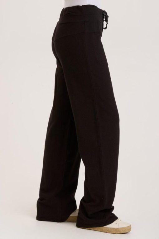 Therosequarter.shop988f47f975 2