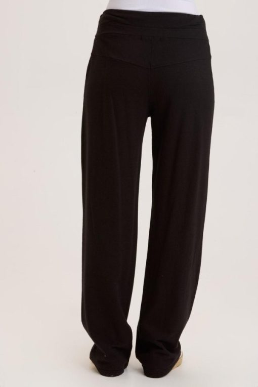 Therosequarter.shop988f47f975 3