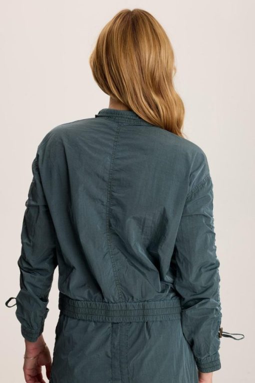 Therosequarter.shop9c43167161 3