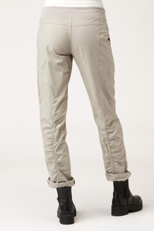 Therosequarter.shopa0369293a8 3