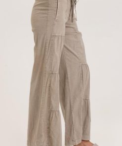 Therosequarter.shopa107b6a927 2