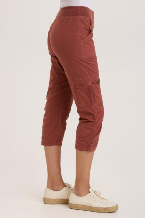 Therosequarter.shopa12a8d7c30 2