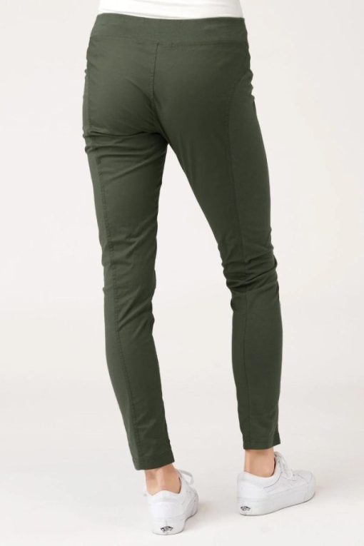 Therosequarter.shopa44eb00018 3