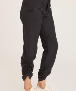 Therosequarter.shopc6a35cb86a 2