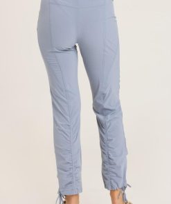 Therosequarter.shopca70dea98f 3