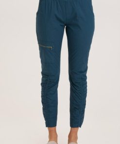 Therosequarter.shoped86fde91f 1