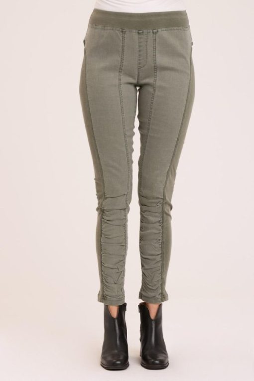 Therosequarter.shopef862fc1d0 1