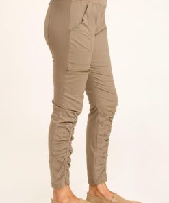 Therosequarter.shopf52be4122b 2