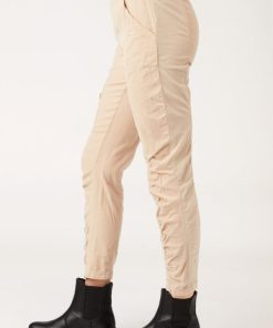 Therosequarter.shopfc654df84e 2