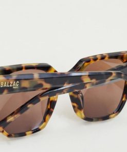 Therosequarter.shop0aed6c3fad 1