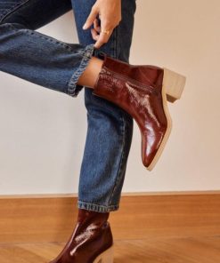 Therosequarter.shop169870fd5c 1