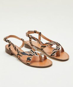 Therosequarter.shop22c2d3150d 2