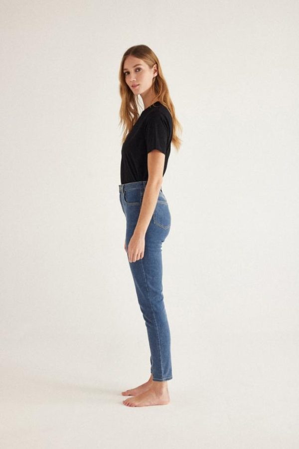 Therosequarter.shop23d3b99692 2