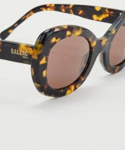 Therosequarter.shop338094da5e 3