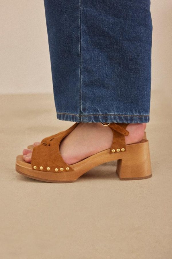 Therosequarter.shop382489e21f 2