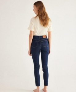 Therosequarter.shop3e3dea63dc 2