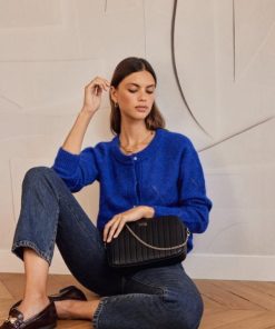 Therosequarter.shop52240767c6 1