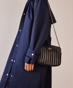 Therosequarter.shop53f04a028f 3