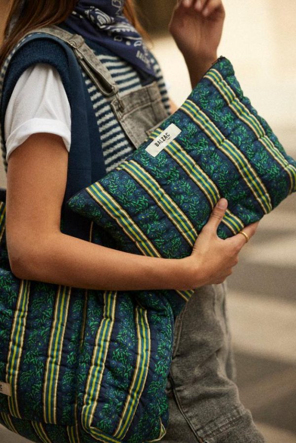 Therosequarter.shop55e368a2b6 1