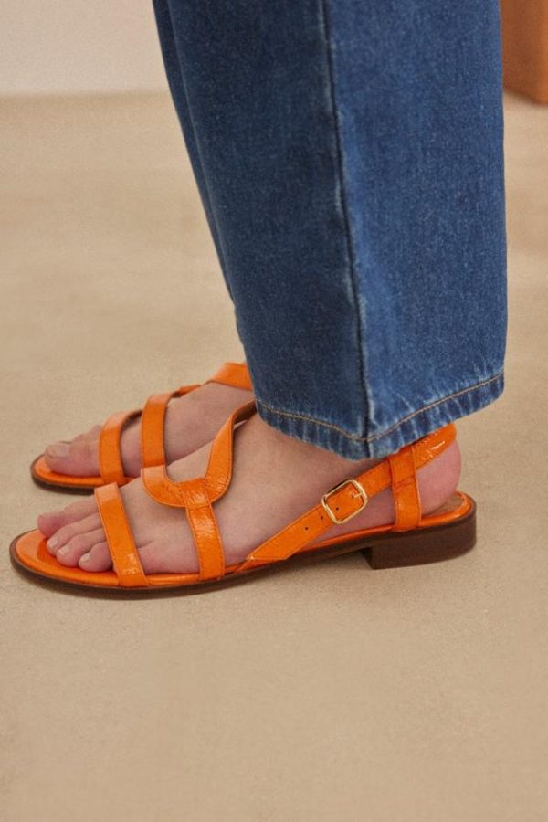 Therosequarter.shop6649246d8d 2