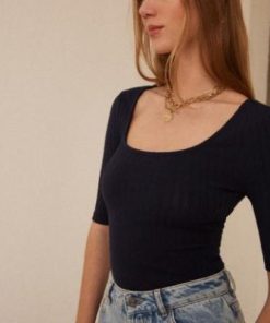 Therosequarter.shop6edec59030 4