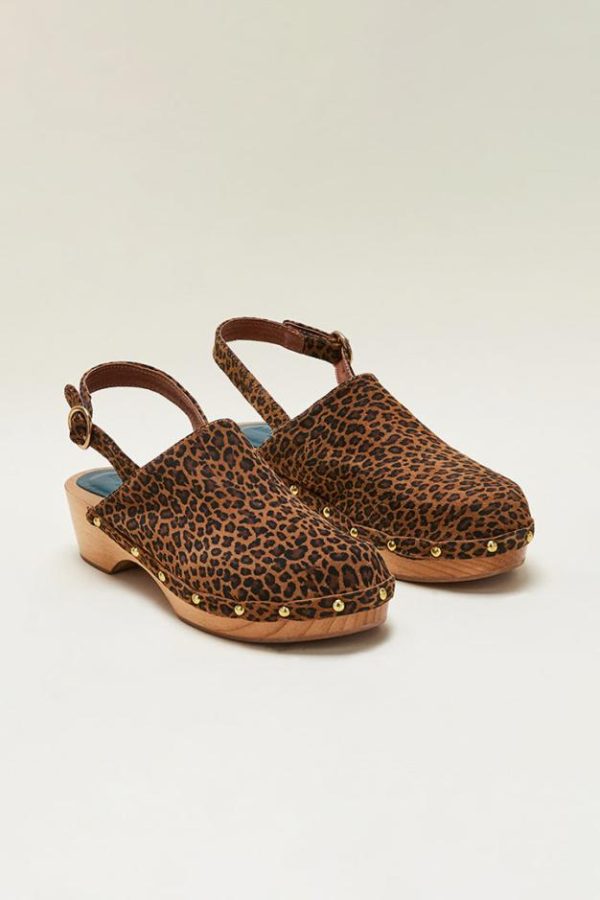 Therosequarter.shop70325e7e5b 4