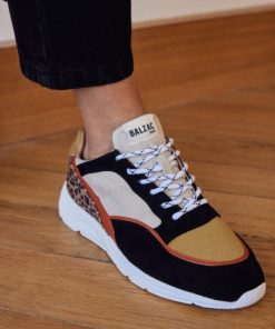 Therosequarter.shop7e5766542d 3