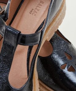 Therosequarter.shop83264304dd 3