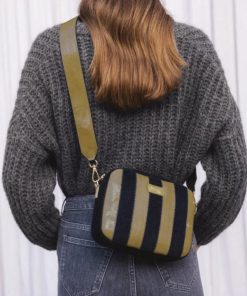 Therosequarter.shop843d4e13f4 3