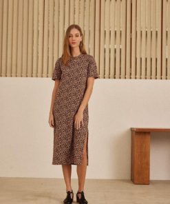 Therosequarter.shopae6e47c356 1