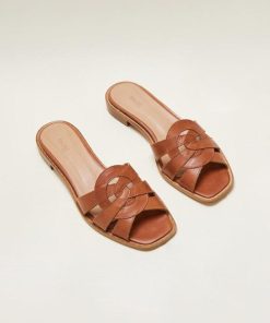 Therosequarter.shopb0cdeeea8b 4