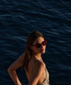 Therosequarter.shopcd7b230cf2 5