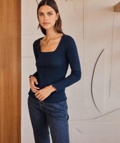 Therosequarter.shope313f5b876 1