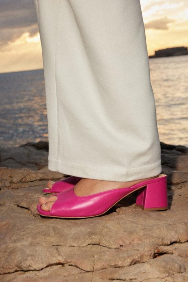 Therosequarter.shope9a40850ab 1