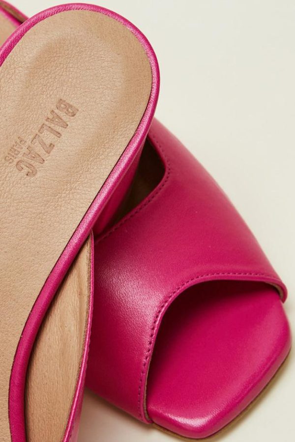 Therosequarter.shope9a40850ab 4