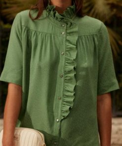 Therosequarter.shopfc2a42618b 3